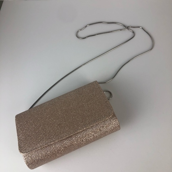 Lili Townsend champagne sparkly purse - Picture 9 of 9